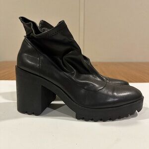 ZARA Chunky Black Ankle Heels